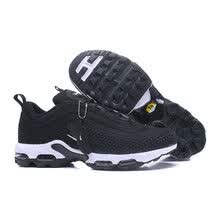 running shoes running shoes